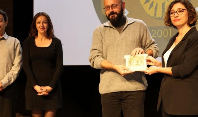 İzmir Bornova’ya Eskişehir’den çifte ödül