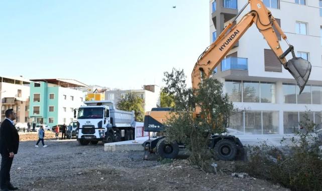 İzmir Çiğli’de  Balatçık’a yeni yol… Trafiği rahatlatacak yıkımlar başladı