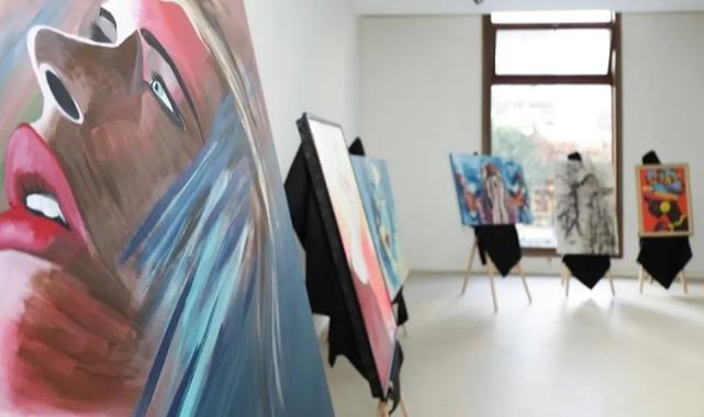 İzmir Narlıdere’de kadınlara özel sergi