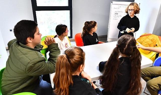 İzmir’de çocukların da sözü var