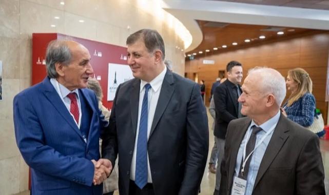 İzmir’den Türkiye’ye eğitim reformu çağrısı