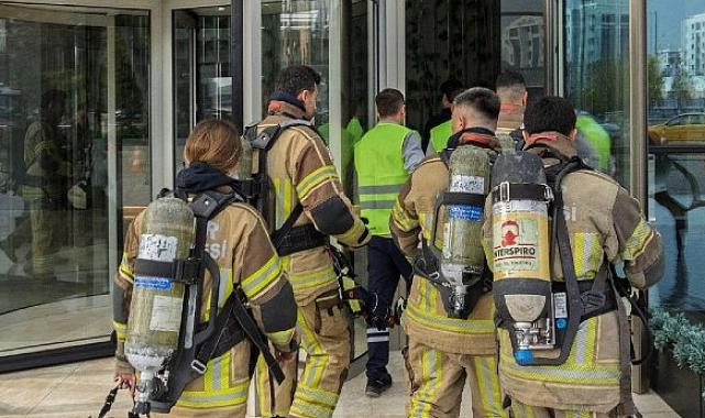 İzmir’in gökdelenler bölgesinde yangın tatbikatı