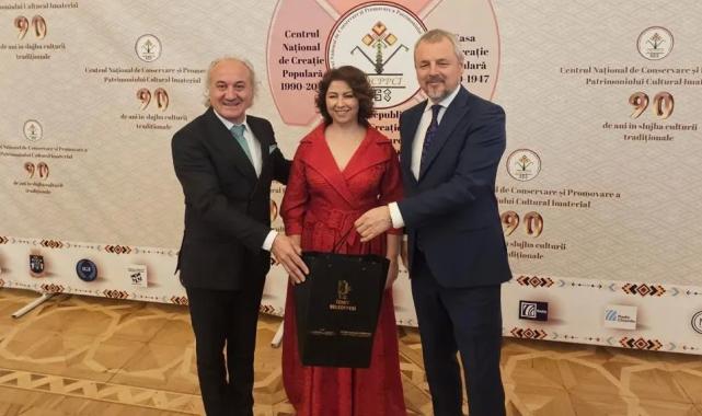 İzmit Belediyesi Sanat Akademisi Gold Star ödülüne layık görüldü