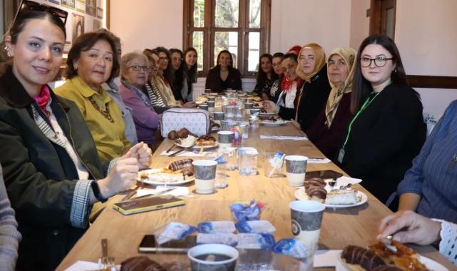 İzmit Çarşısı üreticisi kadınlar kahvaltıda buluştu