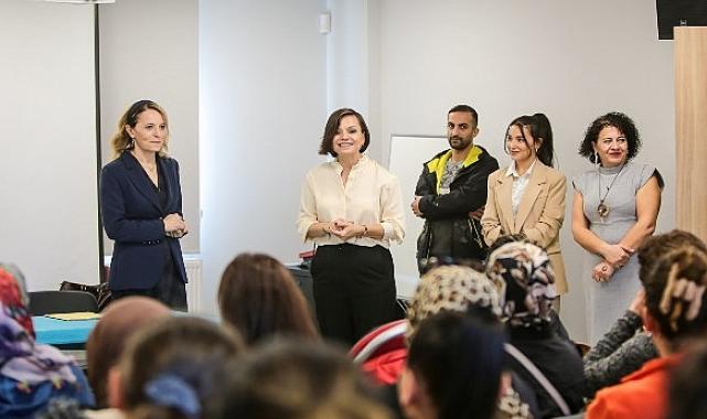 Karabağlar Çalıkuşu Semt Merkezi’nde çocuklar ve aileleri için bilinçlendirme etkinlikleri düzenlendi