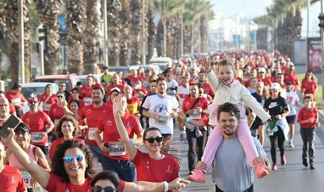 Karşıyaka 30. kez Ata’dan Ana’ya koştu!