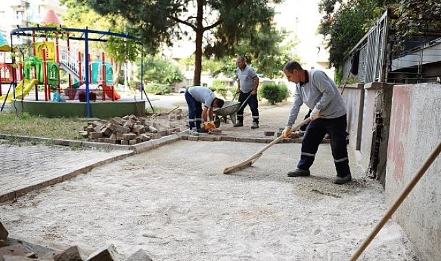 Karşıyaka Belediyesi 1 ayda 100’den fazla parkı bakıma aldı
