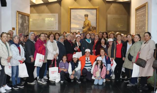 Kırkağaçlı kadınlar Manisa’yı gezdi