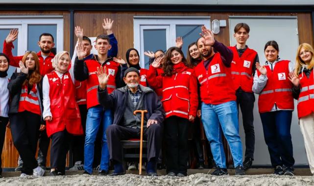 Kızılay desteğiyle yeni yuvasına kavuştu