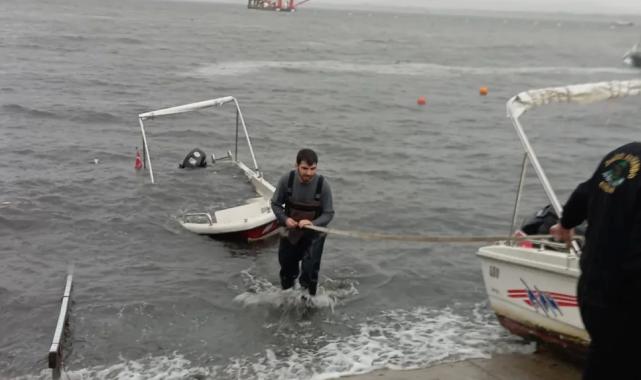 Kocaeli’de batan tekneler kıyıya çıkarıldı!