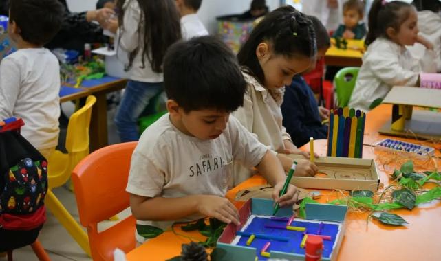 Kocaeli’de Çayırovalı miniklerden geri dönüşüme katkı