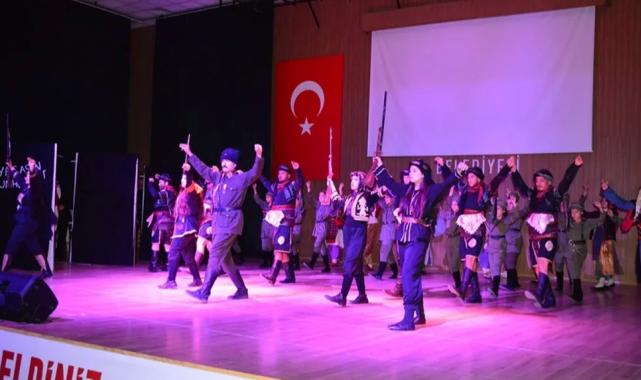 Kumluca 101. yılı sanatsal çoşku ile kutladı