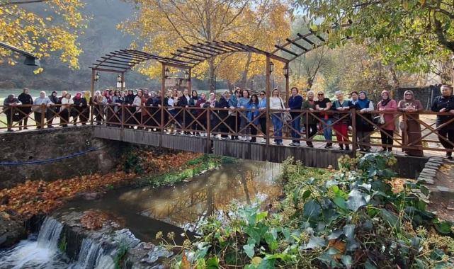 Manisalı kadınlar adım adım gezdi