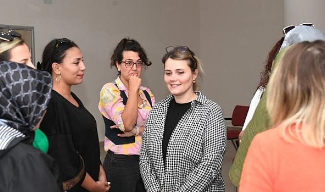 Osmangazi Belediyesi’nden kadınlara özel tiyatro eğitimi