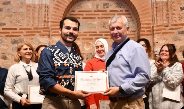 Osmangazi’de ritim atölyesi kursiyerleri sertifikalarını aldı