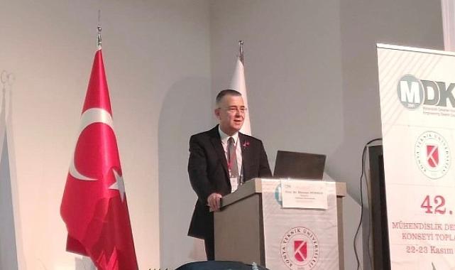 Prof. Dr. Mehmet Durman: “Üniversitelerde Kaliteye Yapılan Yatırım, Geleceğe Yapılan En Önemli Yatırımdır!”