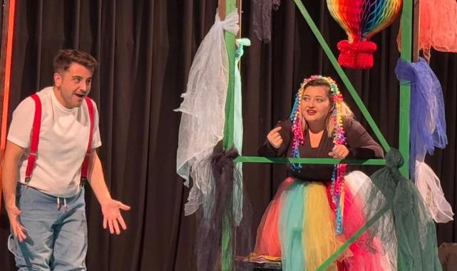 Sakarya’da ‘Yetenek Avcısı’ minikleri eğlendirdi