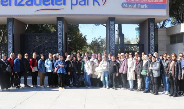 Sarıgöllü kadınlar Manisa’yı adım adım gezdi