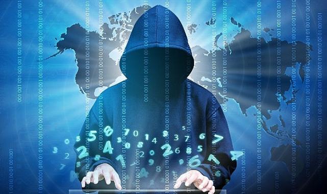 Siber casusluk arka kapıdan devam ediyor