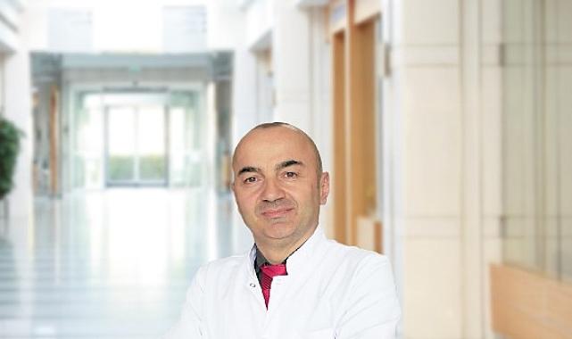 Uzun süre ekrana bakmak göz kuruluğu sebebi