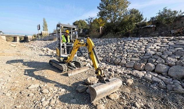 Yarımada dereleri ıslah ediliyor