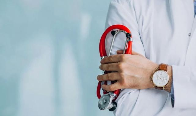 Aile sağlığı çalışanına sendikal haktan ötürü maaş cezası! Kesintilere dava açılacak