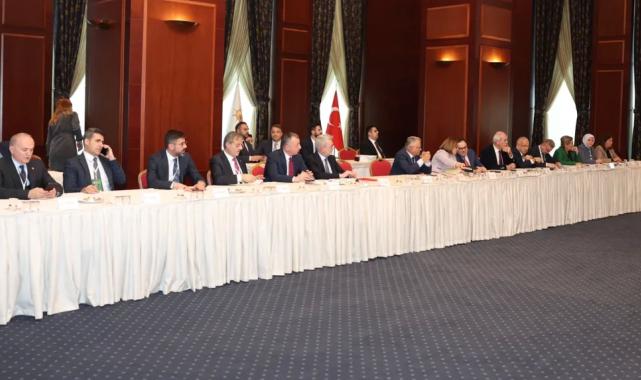 Alemdar: ”Sakarya’da gayretle çalışmaya ve hizmet üretmeye devam edeceğiz”