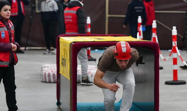 Ankara İtfaiyesi’nde 300 itfaiye eri için mülakat süreci başladı