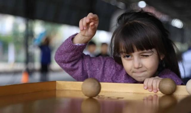 Antalya Konyaaltı’nda spor ve eğlence bir arada