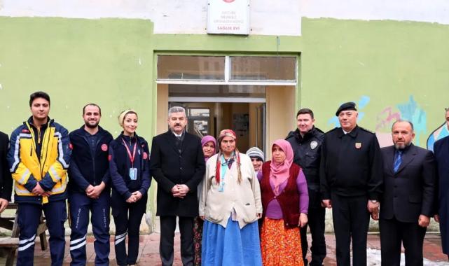 Artvin Valisi Ergün’den köy ziyareti