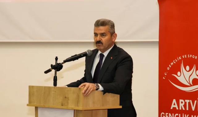 Artvin’de “Gençlik Politikaları Hazırlama ve Bilgilendirme Çalıştayı” düzenlendi