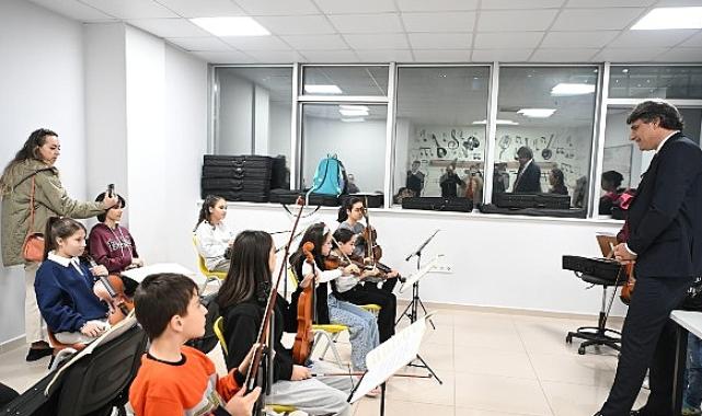 Başkan Kocaman İle Gençlerin Kahve Sohbeti