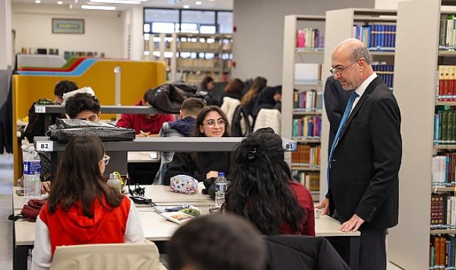 Başkan Pekyatırmacı Yeni Nesil Şehir Kütüphanesini Açtı