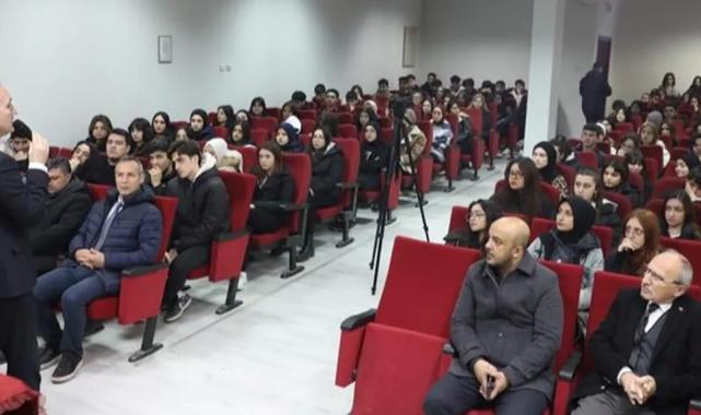Başkan Taban, “Genç Bakış” programlarında öğrencilerle bir araya geldi