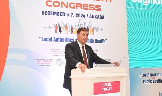 Başkan Tugay, Ulusal Halk Sağlığı Kongresi’nde konuştu “Sağlıklı şehir bir sonuç değil, bir süreç ve bir yöntemdir”