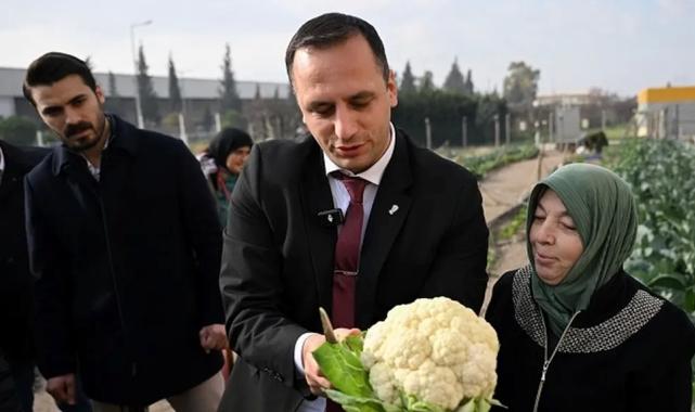 Bornova Kent Bostanı kadınların elinde yeşerdi