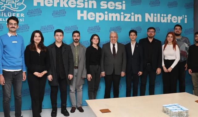 Bursa Nilüfer’de Başkan Özdemir gençleri ağırladı
