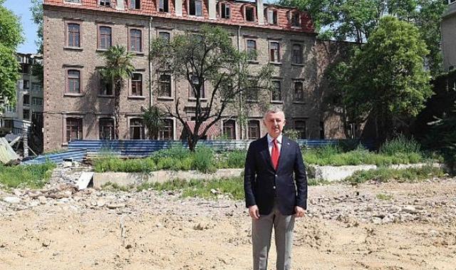 Büyükşehir’den yeni bir yaşam alanı daha; Sörler Okulu’na çok amaçlı çevre düzenlemesi