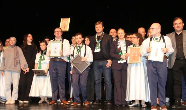 Cemil Meriç öğrencilerinden gurur dolu anlar