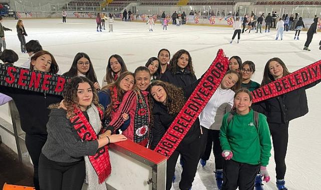 Çiğli’de Gençlere Sporla Yeni Bir Deneyim: Buz Pateni Eğitimi