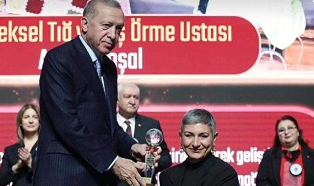 Cumhurbaşkanı Tarafından Ödüllendirilen Koşal’a Başkan Sezer’den Ziyaret