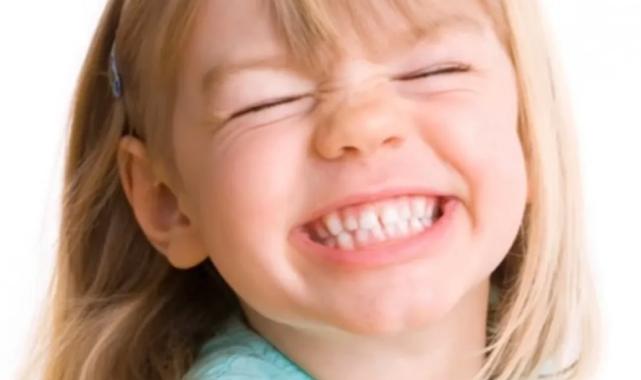 Çürüyen süt dişleri çene yapısını etkileyebilir