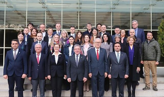 Deü’den örnek uygulama: kendi yemeğini kendi yapacak