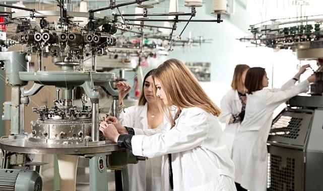 Ege Üniversitesi Tekstil Mühendisliği Bölümü Türkiye birincisi!