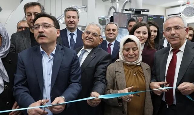 ERÜ Tıp Fakültesi Hastanesi’ne Turkuaz Seramik’ten cihaz desteği