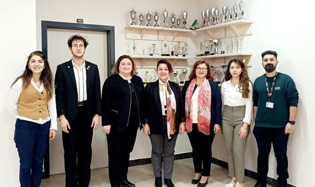 EÜ Hemşirelik Fakültesi “II. Uluslararası Türk Devletleri Hemşirelik Eğitimi Sempozyumu”na ev sahipliği yaptı