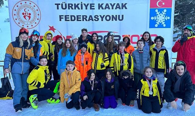 Europcar Türkiye’nin desteklediği PAKA’dan Milli Takım’a 9 sporcu birden seçildi!