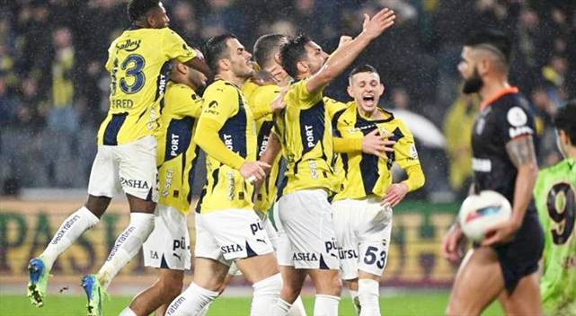 Fenerbahçe 3-1 Başakşehir (Maç Sonucu) Fener Kadıköy’de farklı kazandı!