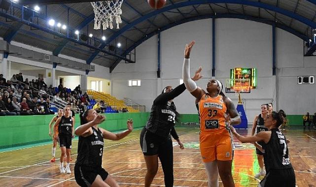 Gürespor, şampiyonluk yolunda namağlup ilerliyor