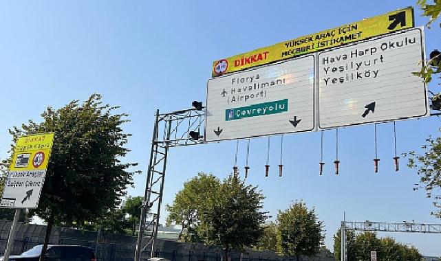 İBB Uyarı Tabelalarının İşe Yaramadığı Alt Geçitte Yolun Kotu Düşürülecek